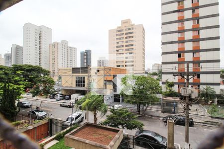 Vista de apartamento para alugar com 2 quartos, 74m² em Indianópolis, São Paulo