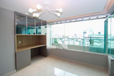 Sala de apartamento à venda com 3 quartos, 149m² em Sion, Belo Horizonte