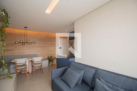 Sala de apartamento para alugar com 2 quartos, 64m² em Vila Mangalot, São Paulo