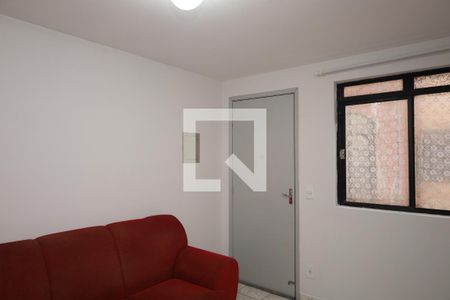 Sala de apartamento para alugar com 2 quartos, 46m² em Conjunto Residencial José Bonifácio, São Paulo