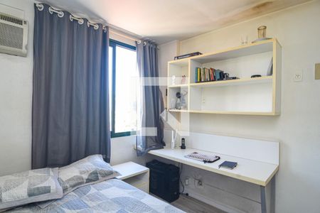 Quarto 1 de apartamento à venda com 3 quartos, 110m² em Pe Pequeno, Niterói