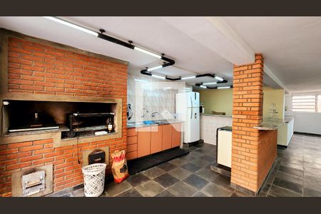 Casa à venda com 320m², 3 quartos e 2 vagas Casa à venda com 320m², 3 quartos e 2 vagasChurrasqueira