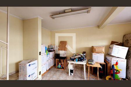 Casa à venda com 320m², 3 quartos e 2 vagas Casa à venda com 320m², 3 quartos e 2 vagasEdícula