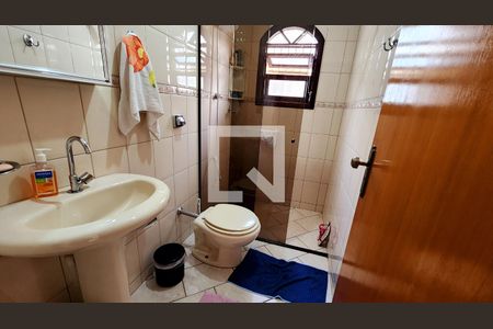 Casa à venda com 320m², 3 quartos e 2 vagas Casa à venda com 320m², 3 quartos e 2 vagasEdícula