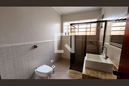 Banheiro de casa à venda com 2 quartos, 320m² em Vila Isabel Eber, Jundiaí