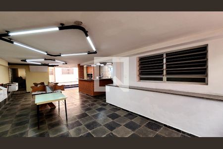 Casa à venda com 320m², 3 quartos e 2 vagas Casa à venda com 320m², 3 quartos e 2 vagasSalão de Festas