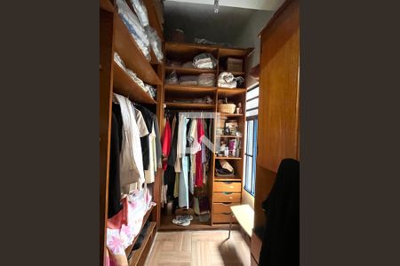 Closet da suíte de casa à venda com 4 quartos, 125m² em Jardim Brasil (zona Sul), São Paulo