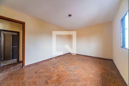 Quarto 2 de casa à venda com 6 quartos, 250m² em Jardim Alvorada, Santo André