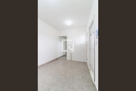 Sala/Cozinha de apartamento para alugar com 2 quartos, 40m² em Jardim Alfredo, São Paulo