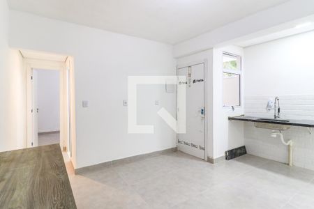 Sala de apartamento para alugar com 2 quartos, 51m² em Jardim Alfredo, São Paulo