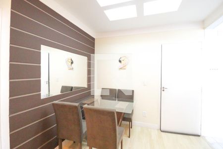 Sala de apartamento à venda com 2 quartos, 54m² em Vila Della Piazza, Jundiaí