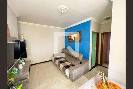 Sala de apartamento à venda com 2 quartos, 48m² em Santa Maria, Contagem