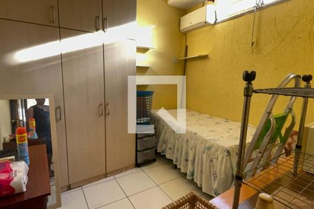 Sala/quarto de casa para alugar com 1 quarto, 44m² em Vila Itamarati, Duque de Caxias