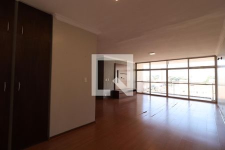 Sala de apartamento para alugar com 3 quartos, 216m² em Centro, Ribeirão Preto