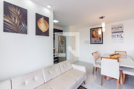 Sala  de apartamento à venda com 2 quartos, 48m² em Padroeira, Osasco