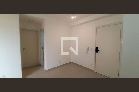 Apartamento para alugar com 2 quartos, 40m² em Presidente Altino, Osasco