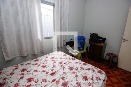 Quarto 2 de casa à venda com 3 quartos, 185m² em Jardim Miriam, São Paulo