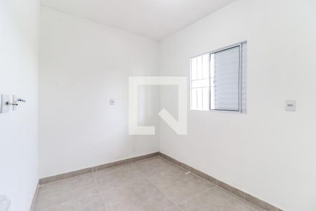 Quarto 1 de apartamento para alugar com 2 quartos, 40m² em Jardim Alfredo, São Paulo