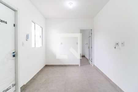 Sala/Cozinha de apartamento para alugar com 2 quartos, 40m² em Jardim Alfredo, São Paulo