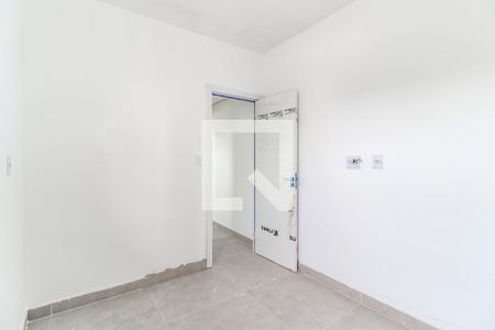 Quarto 1 de apartamento para alugar com 2 quartos, 40m² em Jardim Alfredo, São Paulo