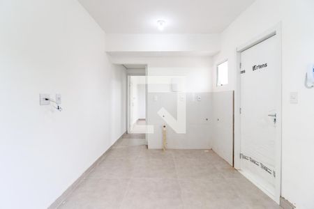 Sala/Cozinha de apartamento para alugar com 2 quartos, 40m² em Jardim Alfredo, São Paulo