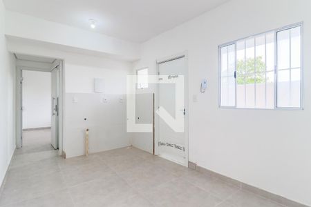 Sala/Cozinha de apartamento para alugar com 2 quartos, 40m² em Jardim Alfredo, São Paulo