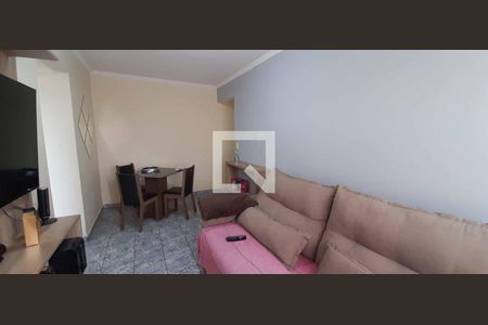 Sala de Estar de apartamento para alugar com 2 quartos, 58m² em Ayrosa, Osasco