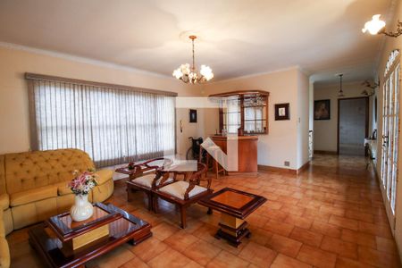 Sala de casa para alugar com 3 quartos, 400m² em Vila Gabriel, Sorocaba