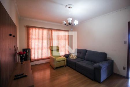 Sala de TV de casa para alugar com 3 quartos, 400m² em Vila Gabriel, Sorocaba