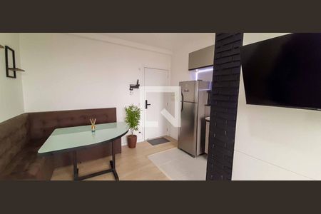 Sala de apartamento para alugar com 2 quartos, 47m² em Km 18, Osasco