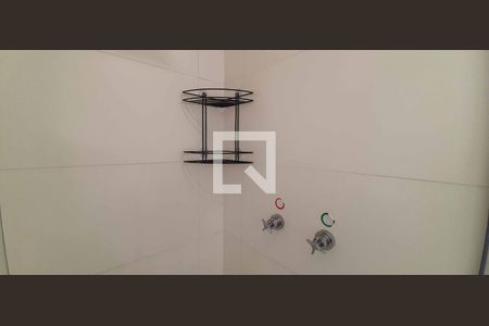 Apartamento à venda com 47m², 2 quartos e 1 vaga Apartamento à venda com 47m², 2 quartos e 1 vagaBanheiro