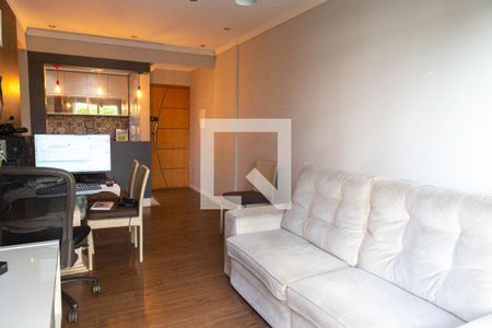 Sala de apartamento à venda com 3 quartos, 80m² em Camargos, Guarulhos