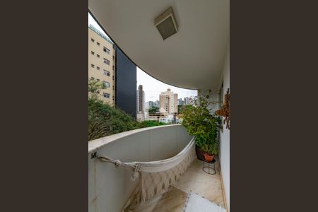 Sacada de apartamento para alugar com 4 quartos, 120m² em Buritis, Belo Horizonte