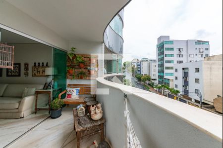 Sacada de apartamento para alugar com 4 quartos, 120m² em Buritis, Belo Horizonte