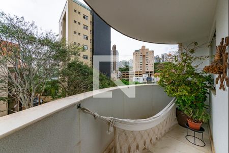 Sacada de apartamento para alugar com 4 quartos, 120m² em Buritis, Belo Horizonte