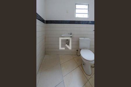 Banheiro de casa para alugar com 1 quarto, 25m² em Jardim America, Belo Horizonte