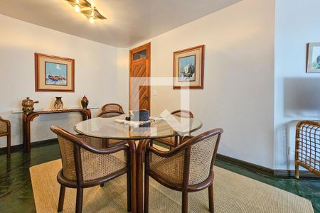 Sala de apartamento para alugar com 3 quartos, 300m² em Balneário Guarujá, Guarujá