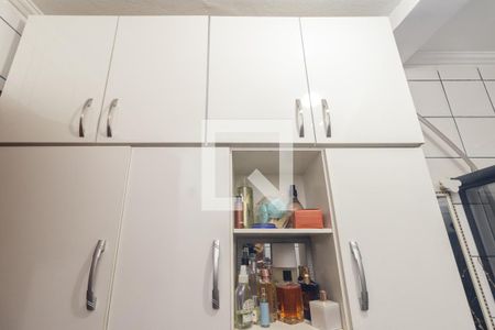 Banheiro de kitnet/studio para alugar com 1 quarto, 38m² em República, São Paulo