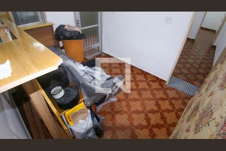 Sala de casa para alugar com 2 quartos, 25m² em Jardim Colorado, São Paulo