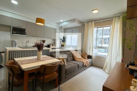 Sala de Jantar de apartamento à venda com 1 quarto, 42m² em Jardim Tupanci, Barueri