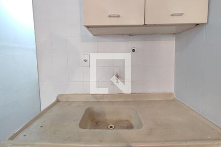 Cozinha de casa para alugar com 1 quarto, 20m² em Jardim das Bandeiras, Campinas