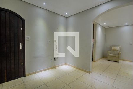 Sala de casa à venda com 2 quartos, 125m² em Jardim Santo André, Santo André