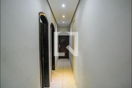 Corredor de casa à venda com 2 quartos, 125m² em Jardim Santo André, Santo André