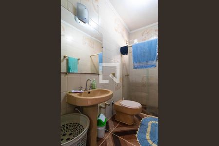 Casa à venda com 220m², 4 quartos e 3 vagas Casa à venda com 220m², 4 quartos e 3 vagasBanheiro da Suíte