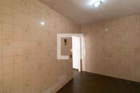 Casa à venda com 220m², 4 quartos e 3 vagas Casa à venda com 220m², 4 quartos e 3 vagasCozinha da Casa 02