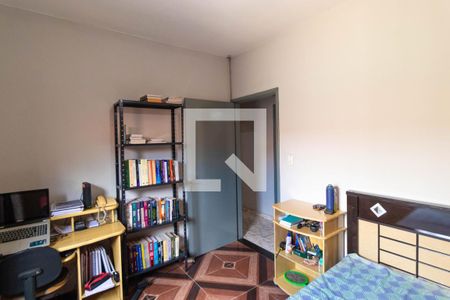 Casa à venda com 220m², 4 quartos e 3 vagas Casa à venda com 220m², 4 quartos e 3 vagasQuarto 02