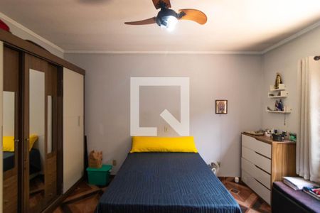 Casa à venda com 220m², 4 quartos e 3 vagas Casa à venda com 220m², 4 quartos e 3 vagasSuíte