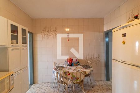 Casa à venda com 220m², 4 quartos e 3 vagas Casa à venda com 220m², 4 quartos e 3 vagas Cozinha 01