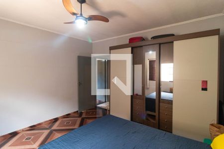 Casa à venda com 220m², 4 quartos e 3 vagas Casa à venda com 220m², 4 quartos e 3 vagasSuíte