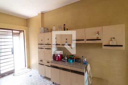 Casa à venda com 220m², 4 quartos e 3 vagas Casa à venda com 220m², 4 quartos e 3 vagas Cozinha 01